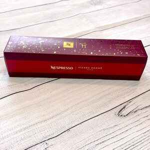 Nespresso Infinitely Fruity Raspberry Vertuoline
1 Sleeve 10 Pods